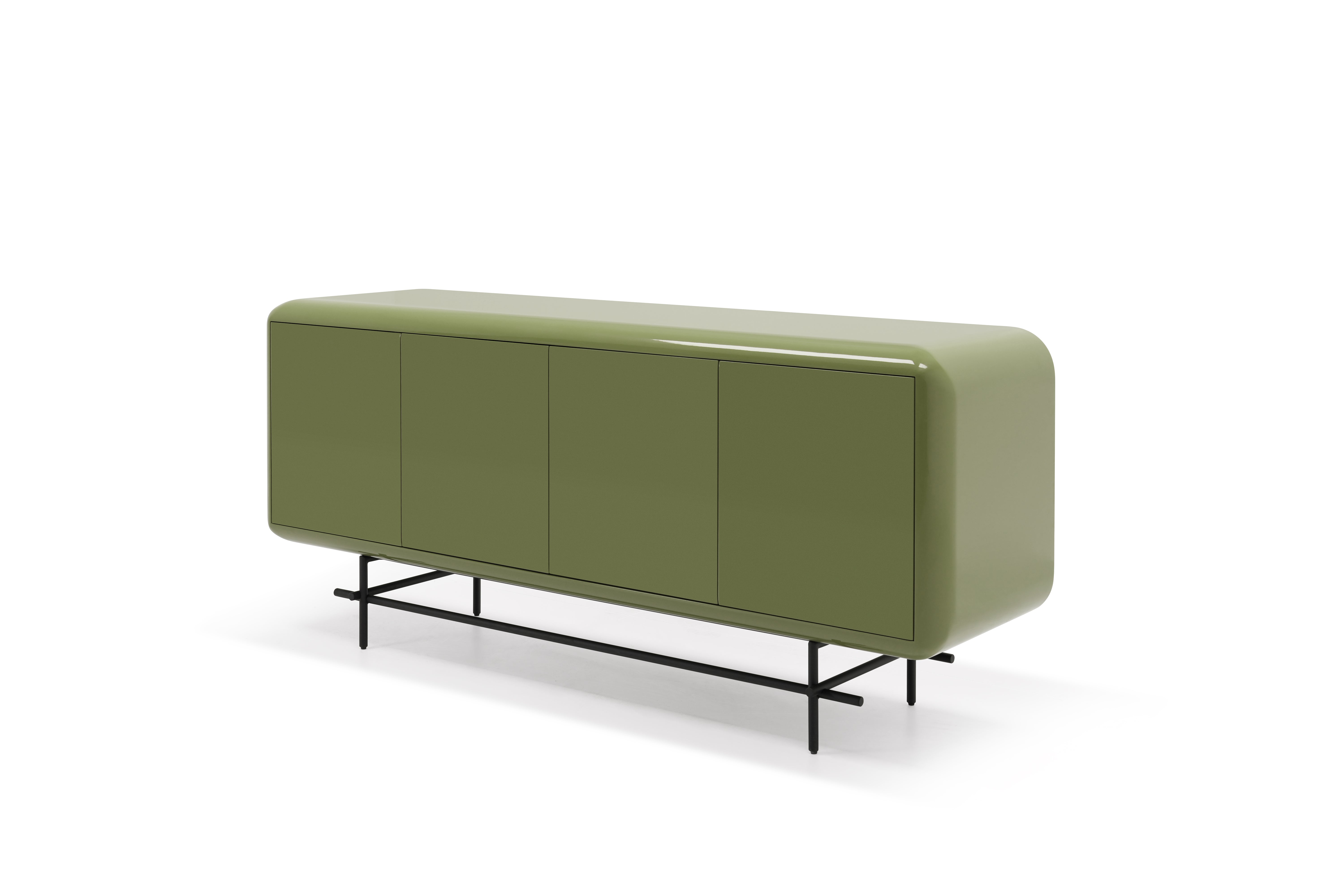 Beldon Buffet in Gloss PU