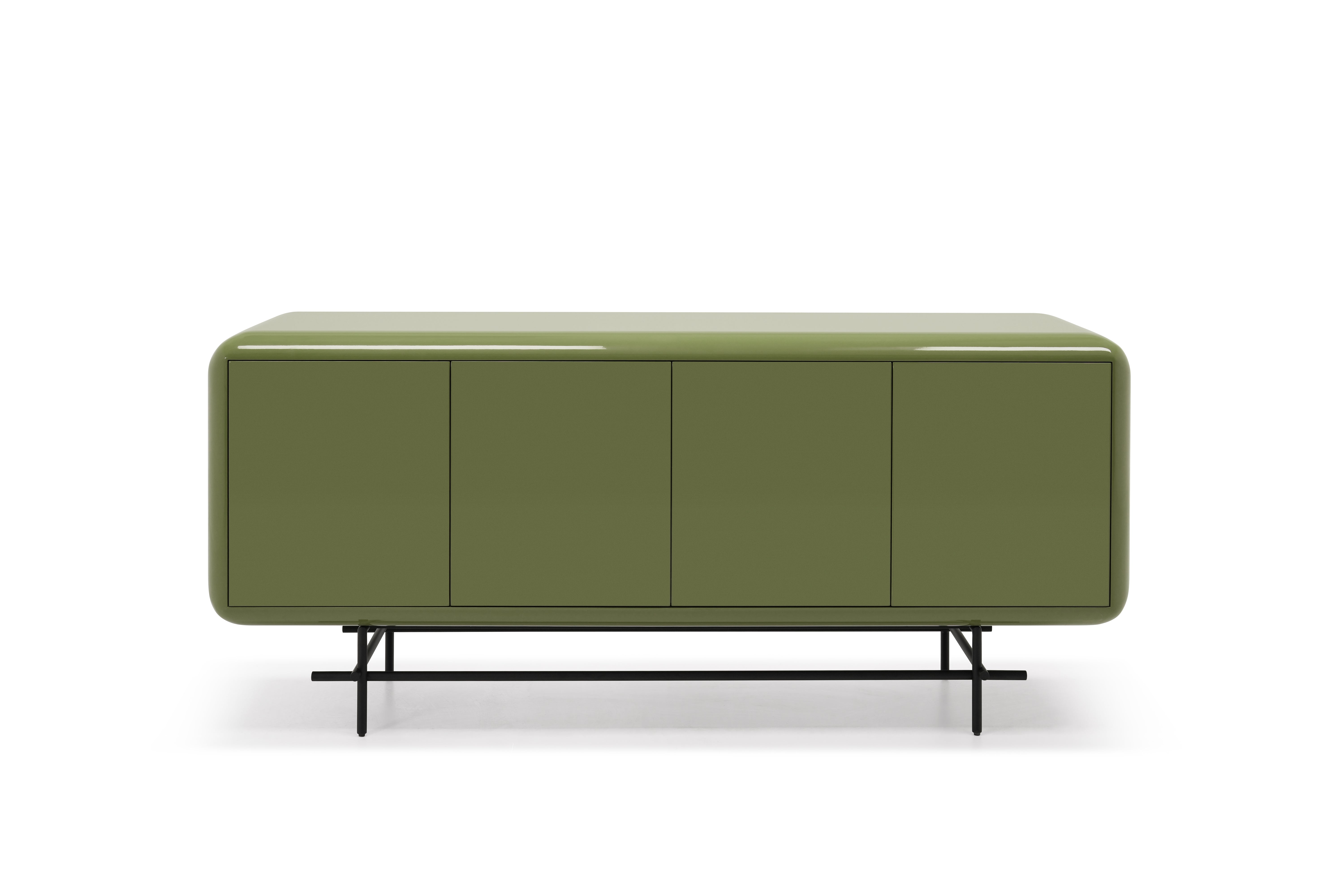 Beldon Buffet in Gloss PU