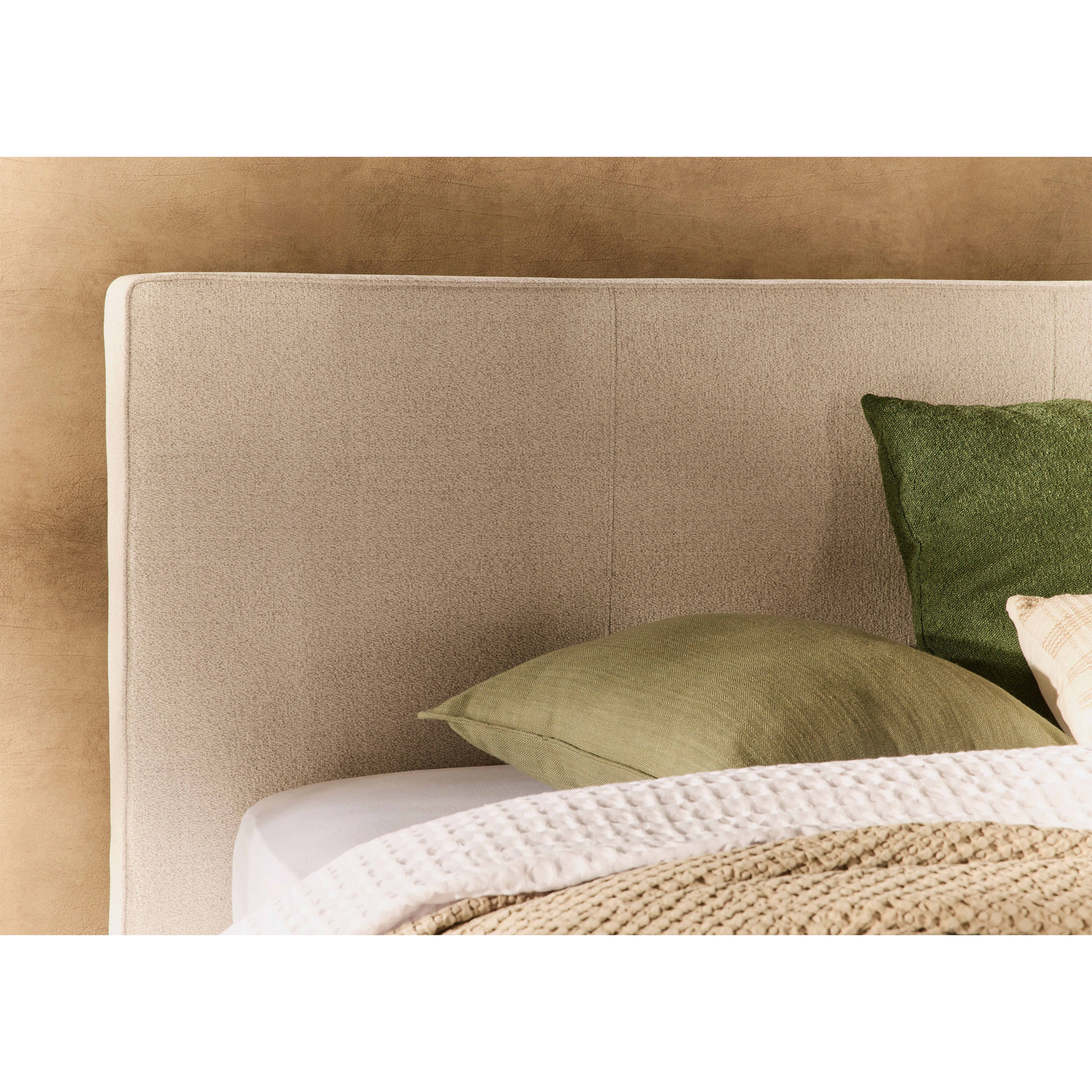 Lottie King Bed